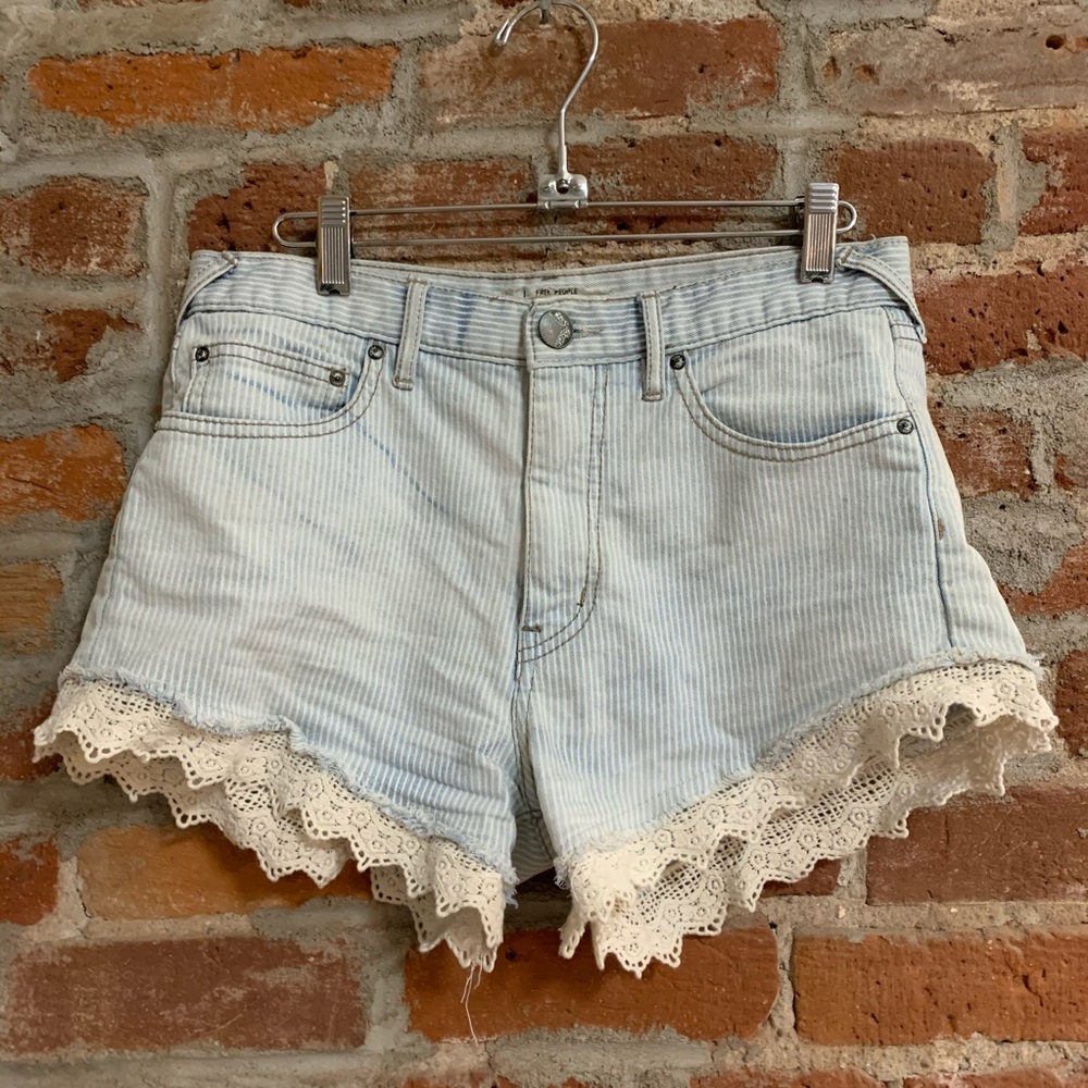 Free People Middie Jean stripe Shorts with frill